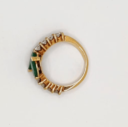 Bague 54 Bague en or jaune 18K avec émeraudes et diamants 58 Facettes 242