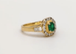 Bague 53 Bague en or jaune 18K, émeraude et diamants 58 Facettes 245