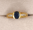 59 Bague jonc en or jaune, saphir et diamants 58 Facettes 244