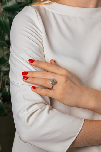 60 Bague en or blanc et diamants taille ancienne 58 Facettes 5085696CN