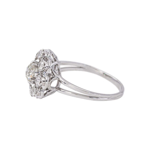 60 Bague en or blanc et diamants taille ancienne 58 Facettes 5085696CN