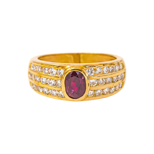 51 Bague en or jaune, rubis et diamants 58 Facettes 5660363CN