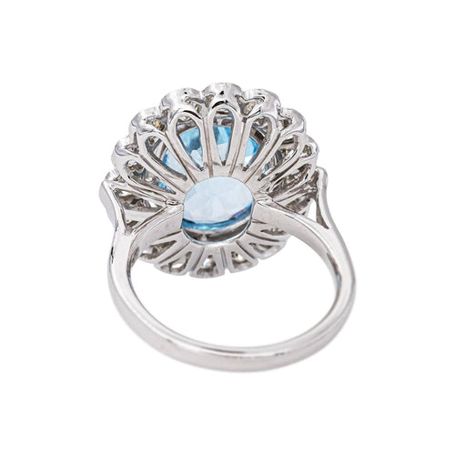 55 Bague Pompadour en or blanc, topaze et diamants 58 Facettes 4423009CN
