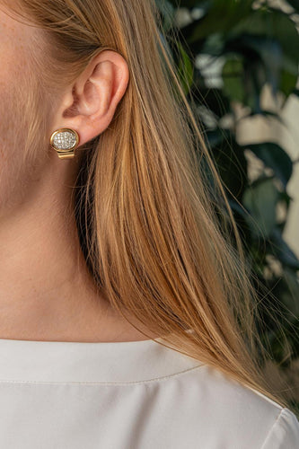 Boucles d'oreilles en or jaune et blanc avec diamants 58 Facettes 5766043CN