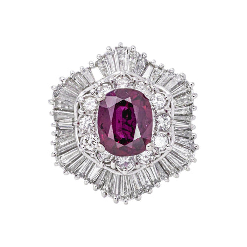 48 Bague Pompadour en platine, rubis et diamants 58 Facettes 5768566CN