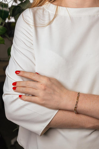 C'est Laudier - Bracelet maille ajourée en or jaune et blanc et diamants 58 Facettes 5481223CN