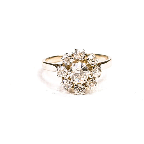 48.5 Bague marguerite en or blanc, platine et diamants 58 Facettes LMB-373