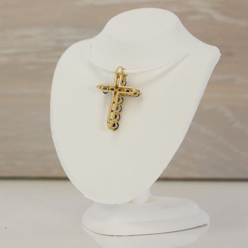 Pendentif croix en or jaune et saphirs naturels 58 Facettes P005