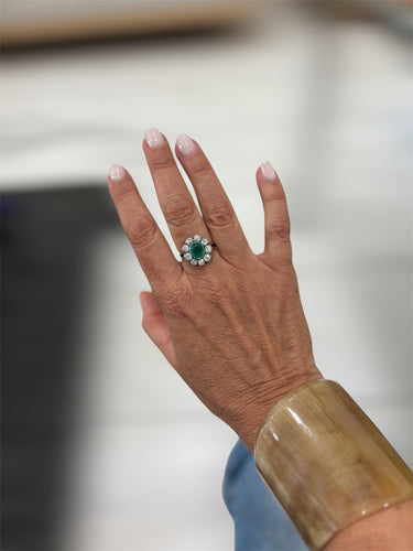 Bague Bague Belle Époque - cluster en or rose et argent, émeraude et diamants 58 Facettes