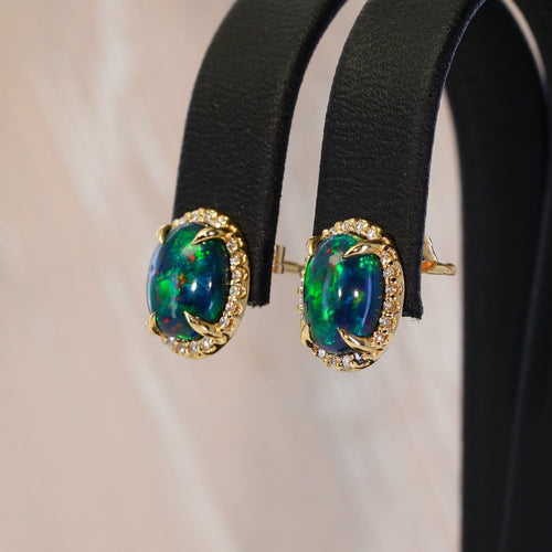 Boucles d'oreilles Boucles d'oreilles en or jaune, opales noires et diamants 58 Facettes E0036