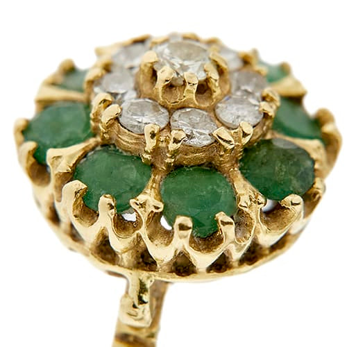 https://ledial.it/app/uploads/2026/07/40085-anello-oro-antico-fiore-diamanti-smeraldi_12.jpg