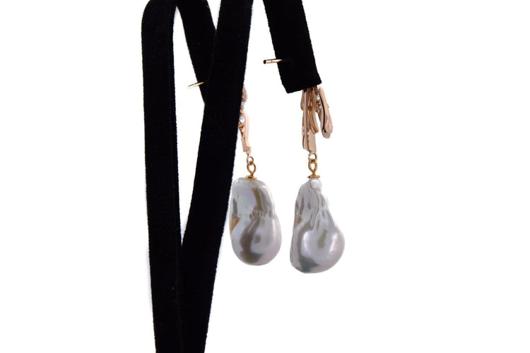 Boucles d'oreilles vintage en or 18 ct, perles baroques et diamants 58 Facettes OR247 (0089)