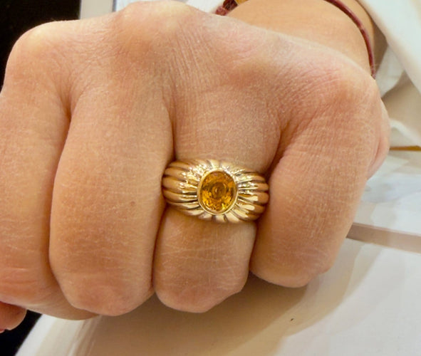 49 Bague jonc godronnée en or jaune 18 carats et saphir jaune 58 Facettes 90998-ac13140