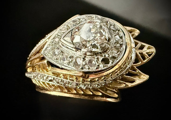 57 Bague ancienne 1950 en or jaune, platine et diamants 58 Facettes Bague 2