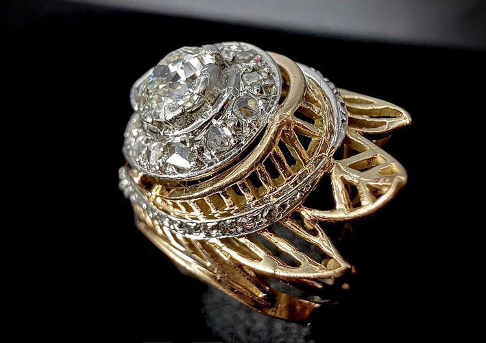 57 Bague ancienne 1950 en or jaune, platine et diamants 58 Facettes Bague 2