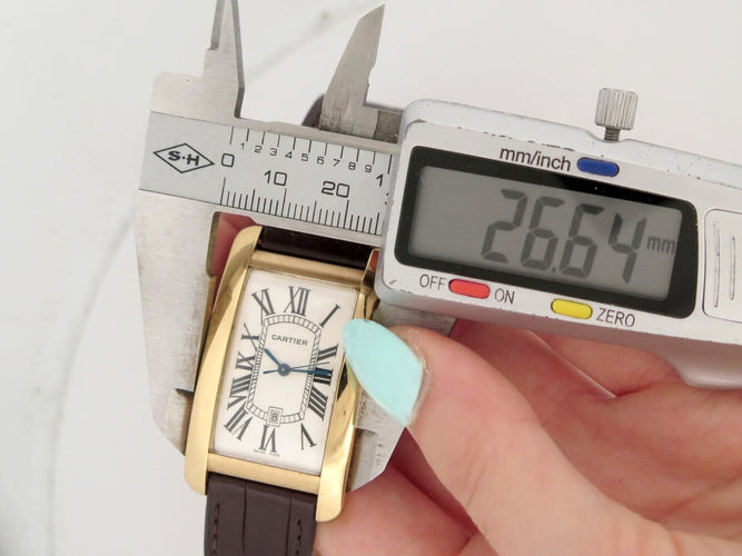 Cartier Tank Américaine - Montre GM en or jaune 18k 58 Facettes 275971