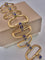 Bracelet vintage boucle en or jaune 18 ct et émail bleu 58 Facettes CV-085