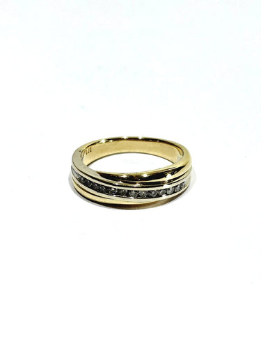54 Bague Mouvement en or jaune et diamants 58 Facettes 1794555