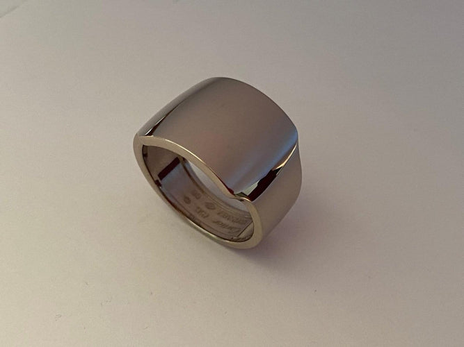 66 Cartier Santos Dumont - Bague homme en or blanc 58 Facettes AZ-PG-261235