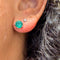 Boucles d'oreilles Boucles d’oreilles puces en platine avec émeraudes de 2,76 ct 58 Facettes C6BDB1AFF185464FAE3658D3AAC06801