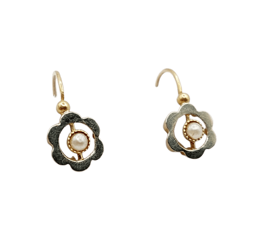 Dormeuses fleurs anciennes en or blanc et jaune 18k et perle