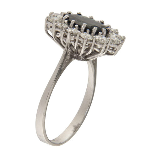 56 Bague en or blanc avec saphir 1,94 ct et diamants 58 Facettes G3994