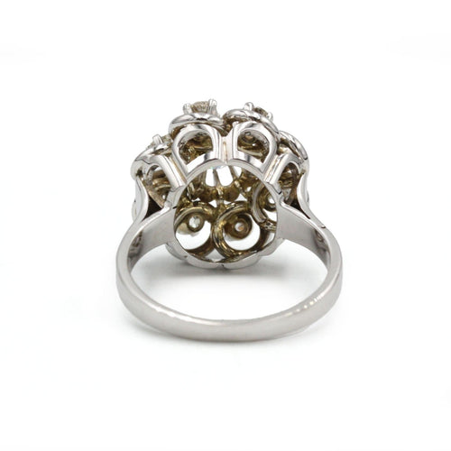 52 Bague marguerite en or blanc 750 et diamant 58 Facettes SA009
