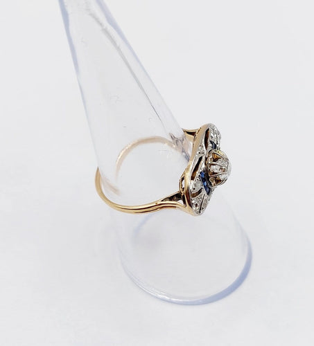 53 Bague marquise Art déco en or rose, diamants et saphirs 58 Facettes A07579