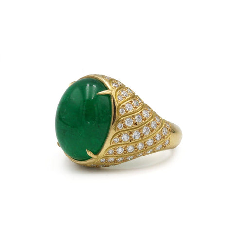 Bague 53 Bague en or jaune 18K, diamants et émeraude colombienne 58 Facettes SA017
