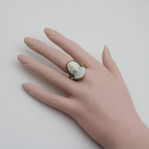 Bague 61 Bague victorienne camée en or jaune 14K 58 Facettes 11163
