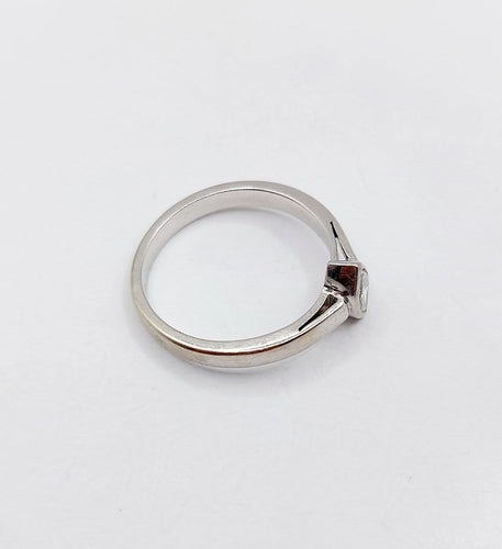 52.5 Bague solitaire en or blanc et diamant taille marquise 58 Facettes A07558