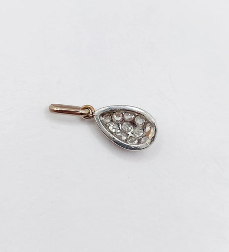 Pendentif antique en or blanc, platine et diamants taille ancienne 58 Facettes A07518