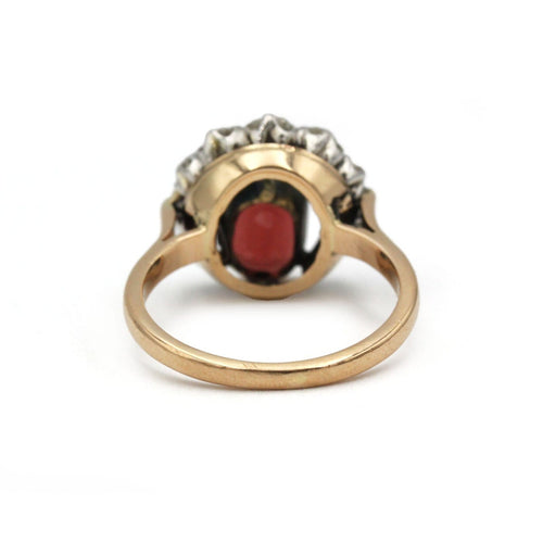 51 Bague ancienne en or jaune, diamants taille ancienne et grenat 58 Facettes SA027