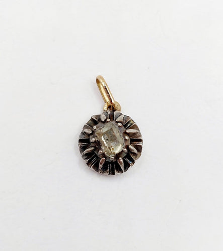 Pendentif Pendentif victorien en or 18k, argent et diamant taille table 58 Facettes A07481