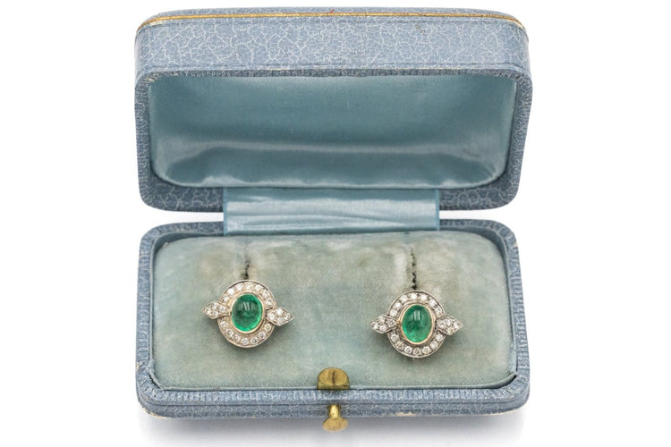 Boucles d'oreilles en or jaune avec émeraudes et diamants 58 Facettes 13448