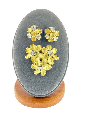 Ensemble boucles d'oreilles et pendentif-broche en or jaune, or blanc et diamants 58 Facettes PA1522