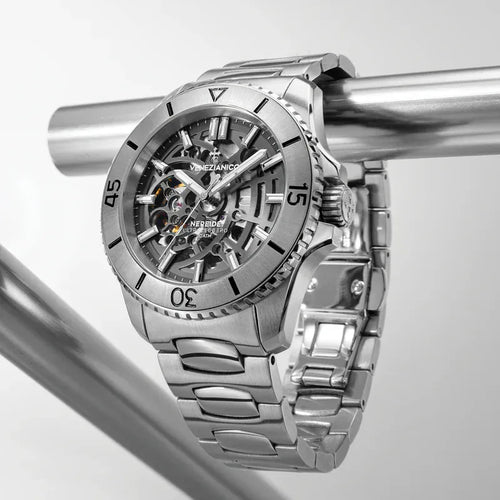 Montre Venezianico Nereide Ultraleggero 42 - Montre automatique, réf. 3921508C 58 Facettes 3921508C