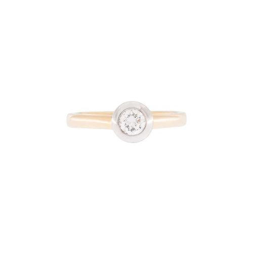 54 Bague solitaire HRD en or jaune et blanc avec diamant 58 Facettes A1909
