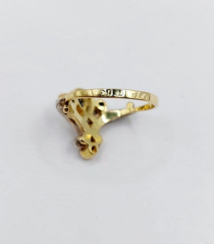 51 Bague duchesse en or 18k, argent, saphirs et diamants 58 Facettes A07447