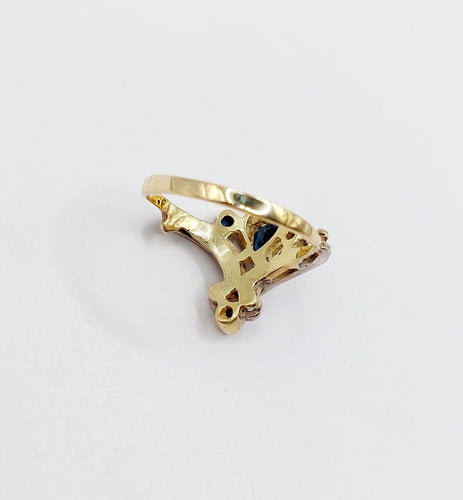51 Bague duchesse en or 18k, argent, saphirs et diamants 58 Facettes A07447
