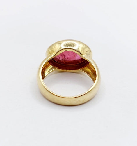 53 Bague cocktail vintage en or 18k et tourmaline cabochon 58 Facettes A07433