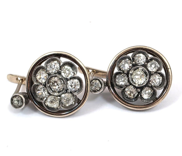 Boucles d'oreilles en or et argent avec diamants taille ancienne 58 Facettes 294/26 I