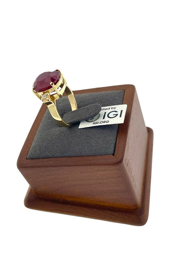 55 Bague cocktail IGI en or jaune, rubis et diamants 58 Facettes A2088