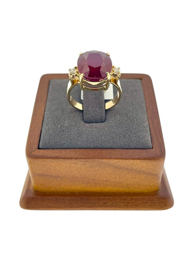 55 Bague cocktail IGI en or jaune, rubis et diamants 58 Facettes A2088