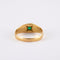 60 Bague jonc en or jaune et émeraude 58 Facettes Bague