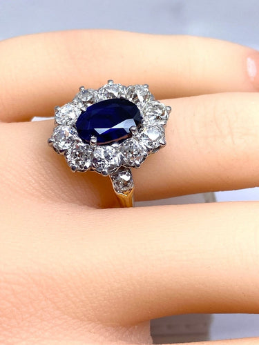 50 Bague marguerite en or 18 carats, saphir et diamants 58 Facettes AB735
