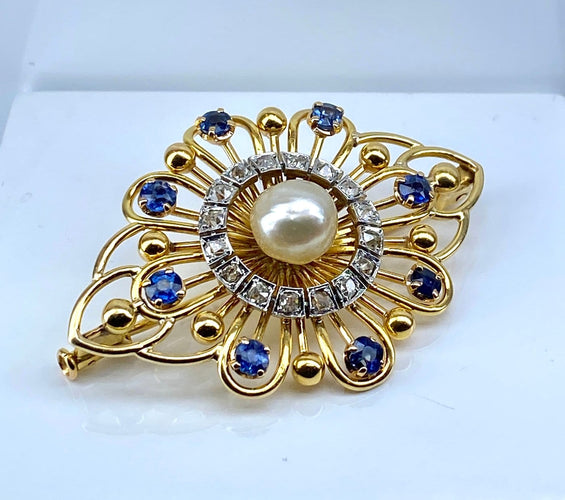 Broche en or jaune avec saphirs, diamants et perle 58 Facettes AB736
