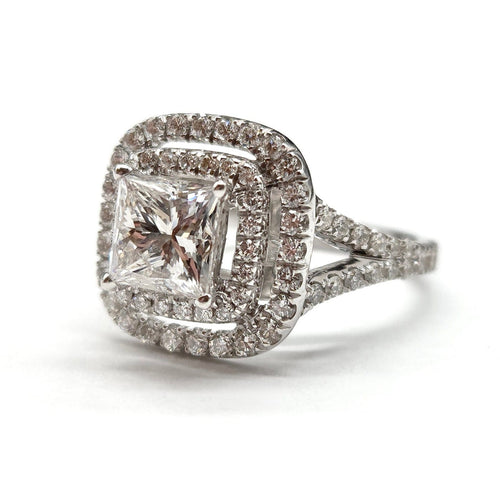53 Bague diamant princesse en or blanc 18K et diamants 58 Facettes BO/260041
