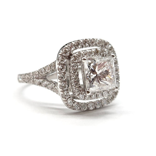 53 Bague diamant princesse en or blanc 18K et diamants 58 Facettes BO/260041