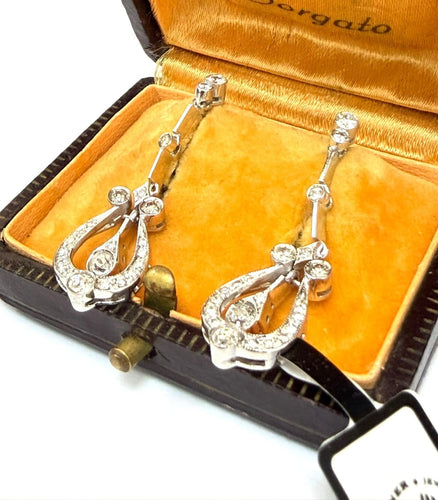 Boucles d'oreilles en or blanc et diamants 58 Facettes 296/26 H